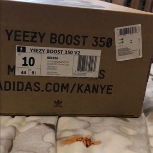 Yeezy Boost 350 V2 Beluga OG size 10